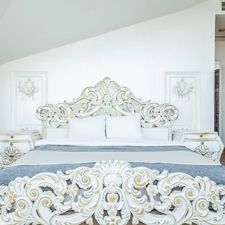 Exquisite In Historic Mansion In Beylerbeyi Apartament Stambuł
