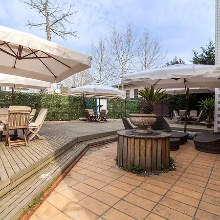 Exquisite In Historic Mansion In Beylerbeyi